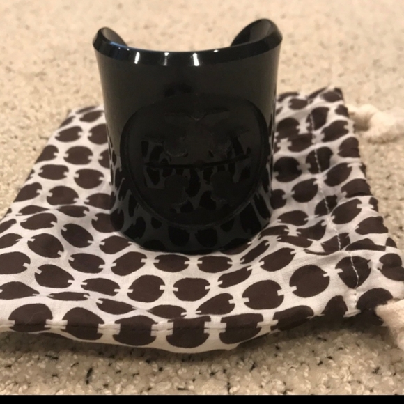 Tory Burch Cuff White lucite - Picture 7 of 15